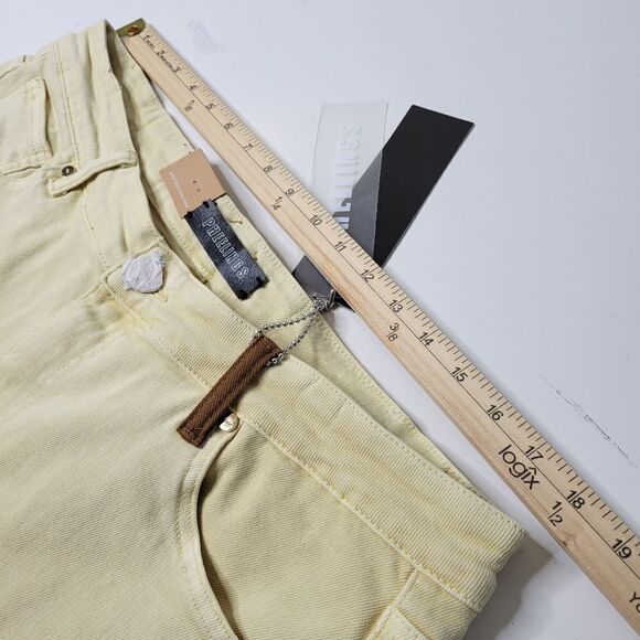 $140 NEW PHEELINGS Let It Go broken chrome red hearts CREAM OFF WHITE JEANS NWT - Picture 2 of 16